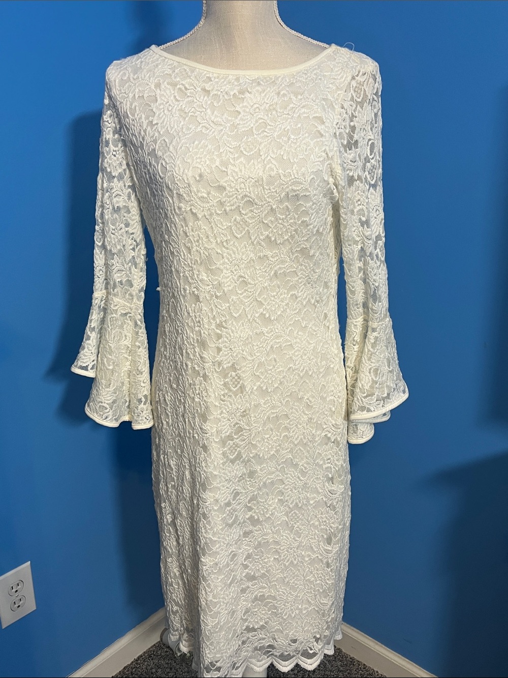Tiana B. Ivory Lace Long-Sleeve Bell Dress, Size 12